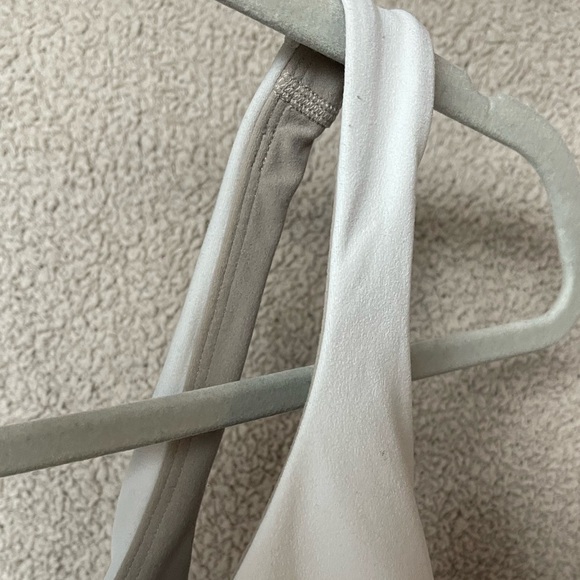 Lululemon White Tank- size 2 - Picture 3 of 3